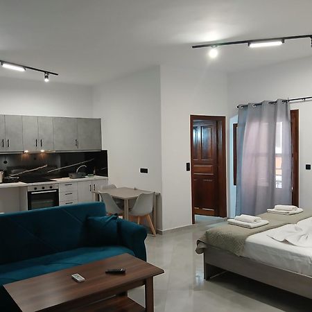 Stamatia Studios Meyísti Esterno foto