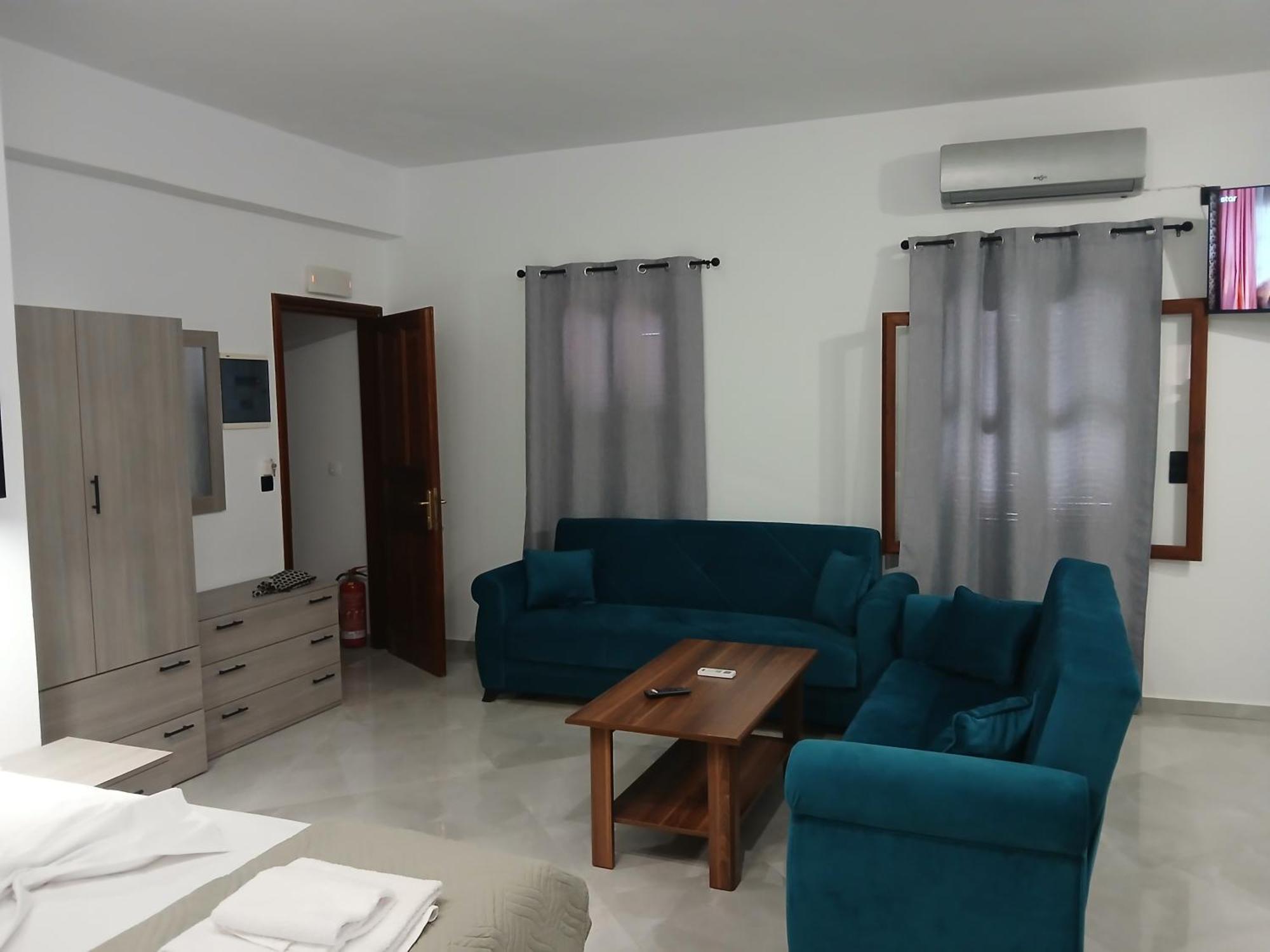 Stamatia Studios Meyísti Esterno foto